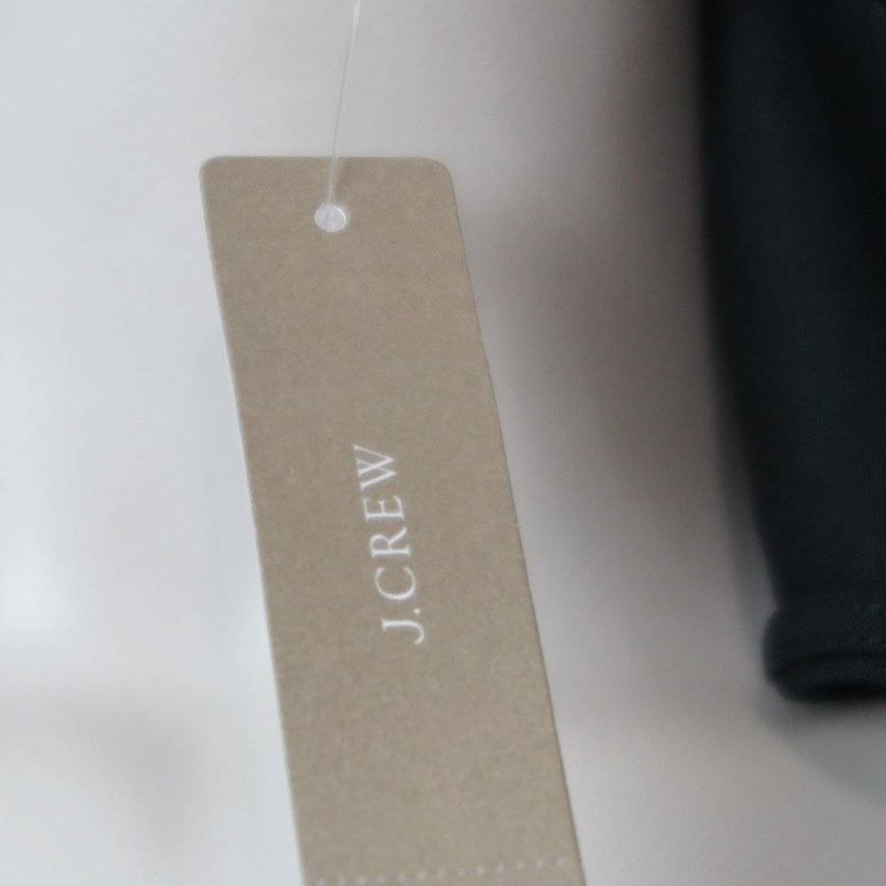 NWT J. CREW Black Velvet Ruffle Viscose Blend V-Neck Versatile Top Size M - Picture 5 of 6